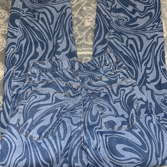 Divided baggy straight leg 90s funky pattern jeans - Picture 4 of 4